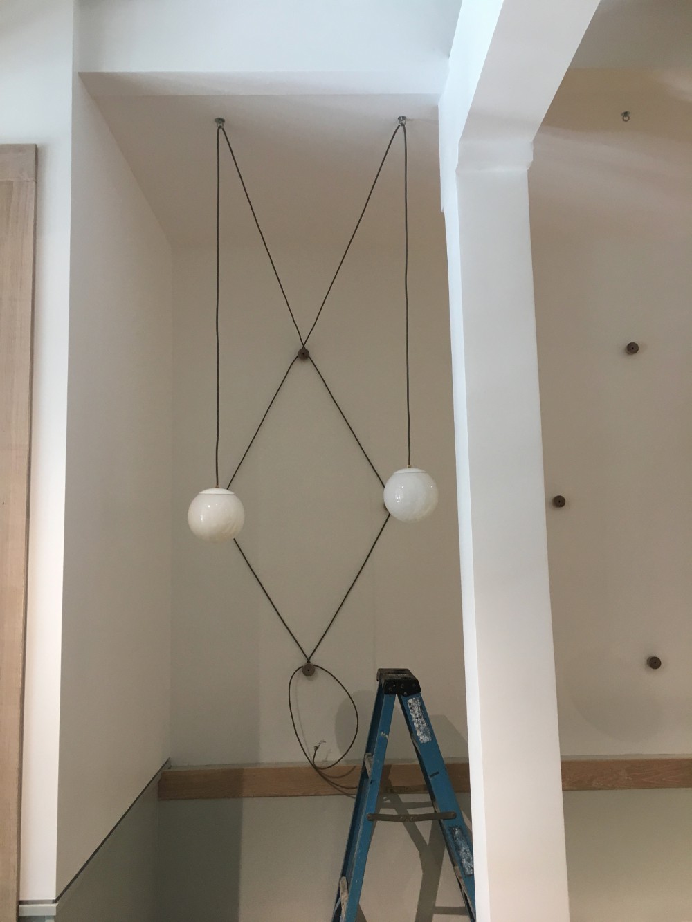 brasserie_saison_gallery_construction_lighting.jpg
