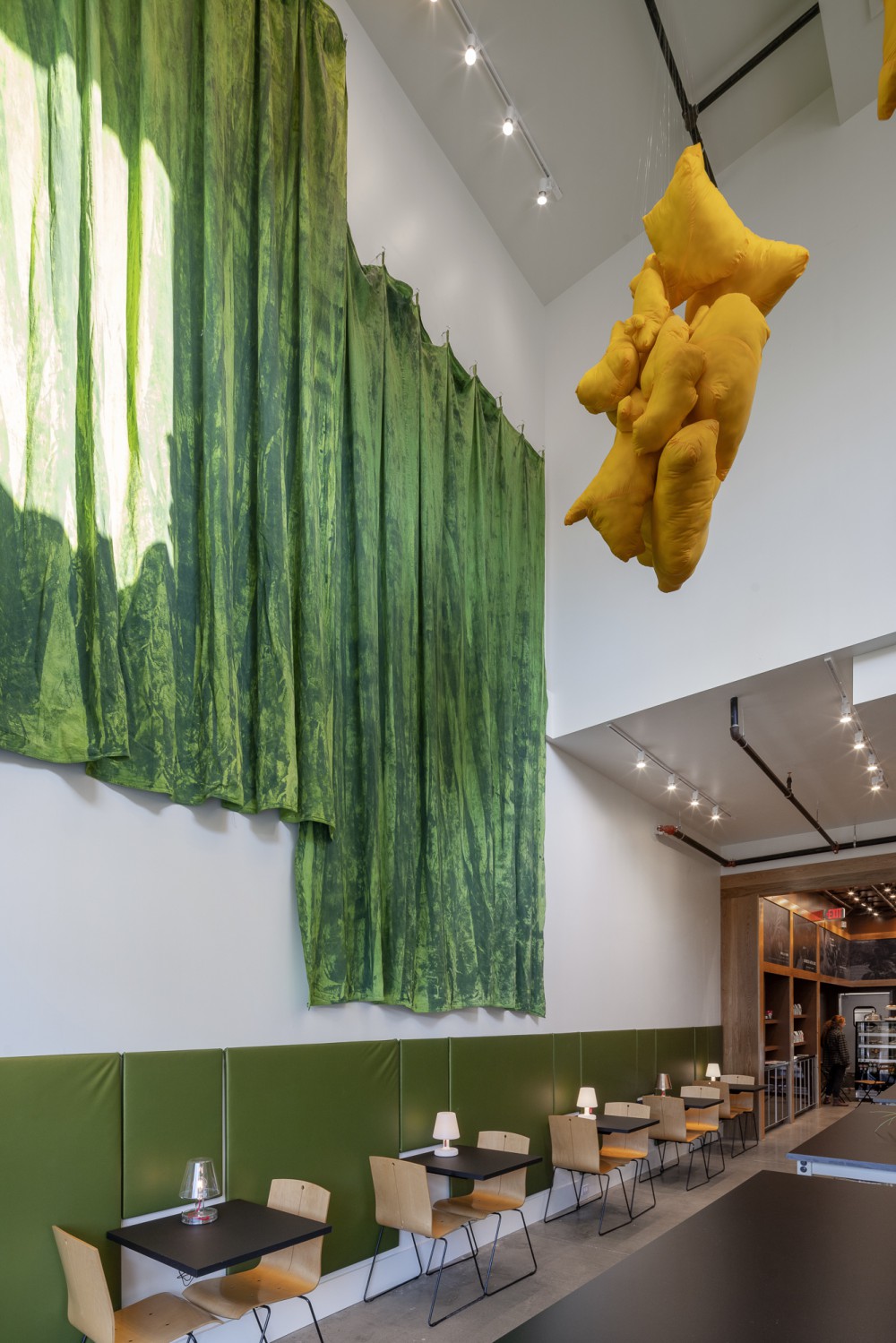 mudhouse_10th_1.jpg