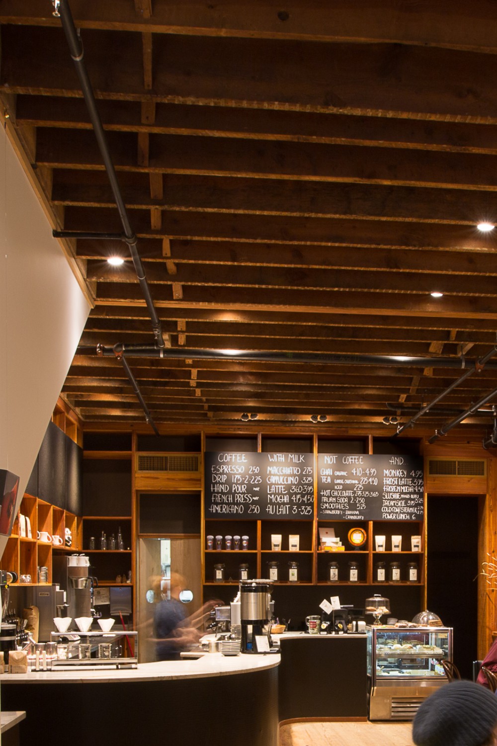 mudhouse_downtown_gallery_3.jpg